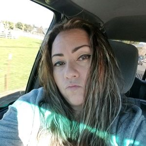 Meet your Posher, Isela